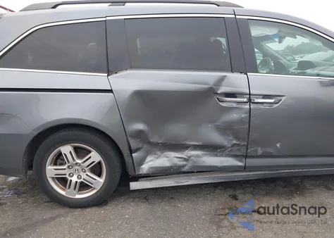 2011 Honda Odyssey Touring/Touring Elite from USA, damaged, VIN 5FNRL5H94BB001896